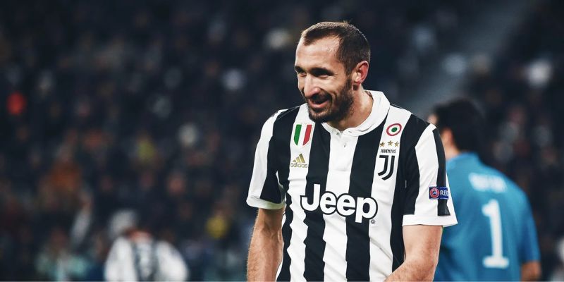 Giorgio Chiellini – Thủ Lĩnh Hàng Phòng Ngự Của Bóng Đá Ý 2 Phong Cách Thi Đấu Đặc Trưng Của Chiellini