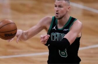 Kristaps Porziņģis sở hữu chiều cao nổi bật cùng kỹ năng đa dạng