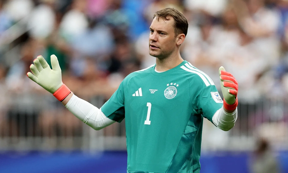 Neuer – Biểu tượng của vị trí thủ môn hiện đại 1 Tiểu sử cầu thủ bóng đá Neuer